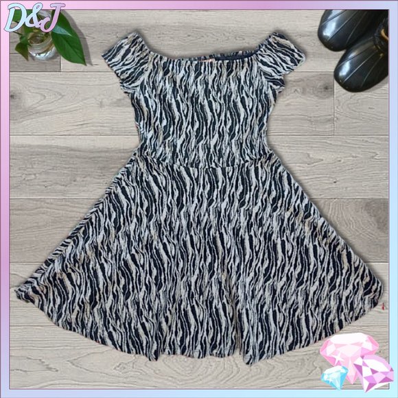Crush Dresses & Skirts - 💎✨ Zebra Skater Dress
